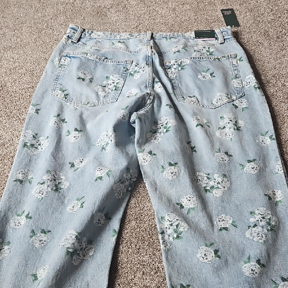 Wild Fable Blue Straight Leg Jeans with Floral Print - Picture 3 of 15